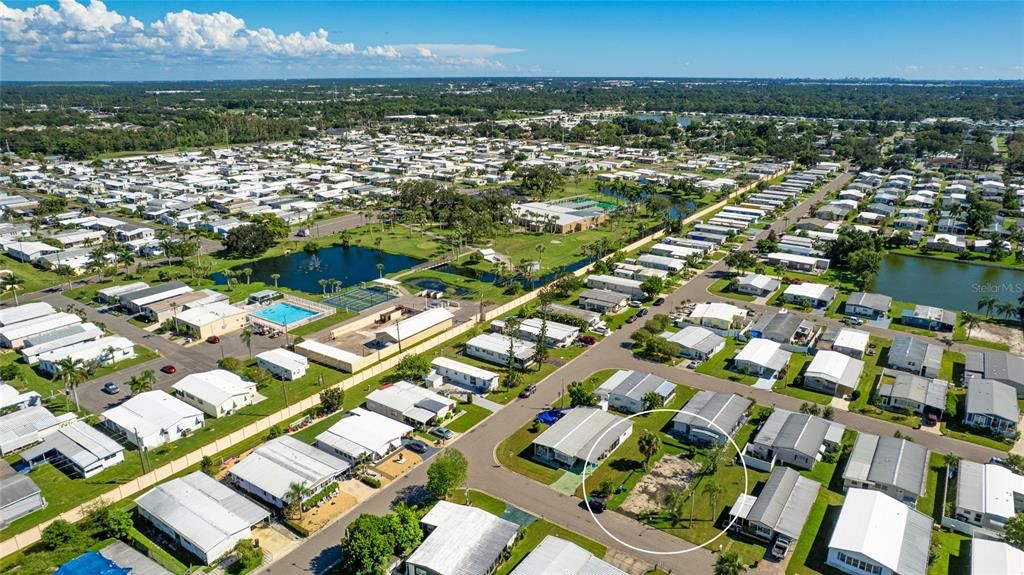 待售: $72,000 (0.10 acres)