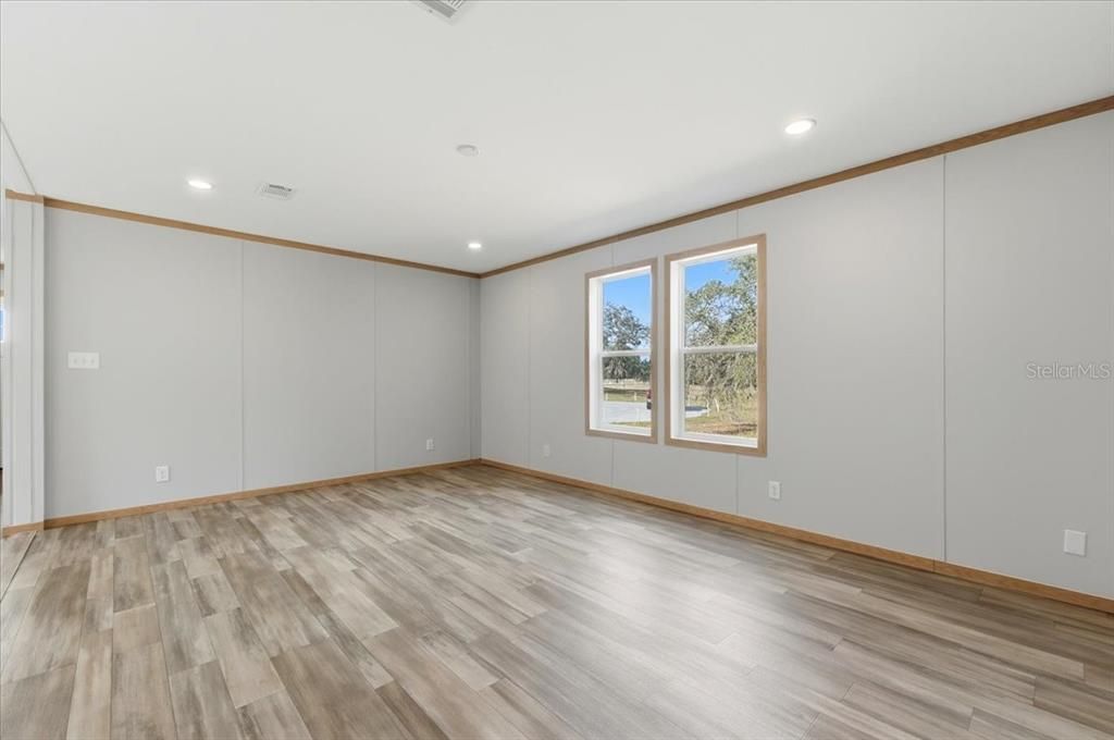 待售: $249,800 (2 贝兹, 2 浴室, 1286 平方英尺)