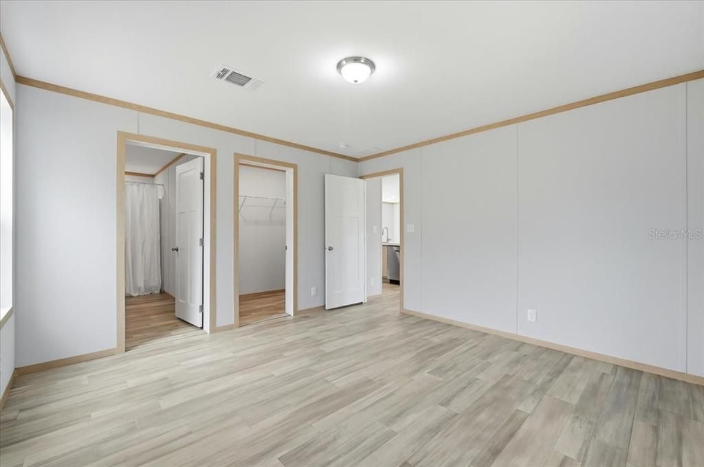 待售: $249,800 (2 贝兹, 2 浴室, 1286 平方英尺)