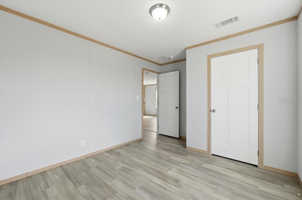 待售: $249,800 (2 贝兹, 2 浴室, 1286 平方英尺)