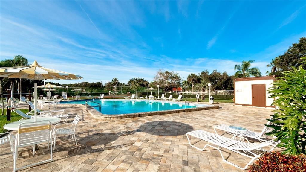 Active With Contract: $268,750 (2 beds, 2 baths, 1002 Square Feet)