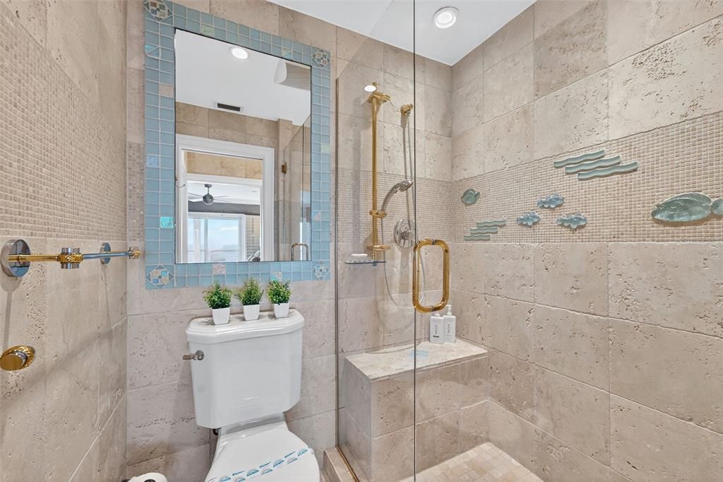 待售: $1,250,000 (3 贝兹, 2 浴室, 1323 平方英尺)