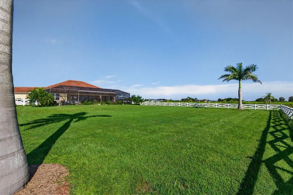 For Sale: $1,399,000 (3 beds, 3 baths, 2627 Square Feet)