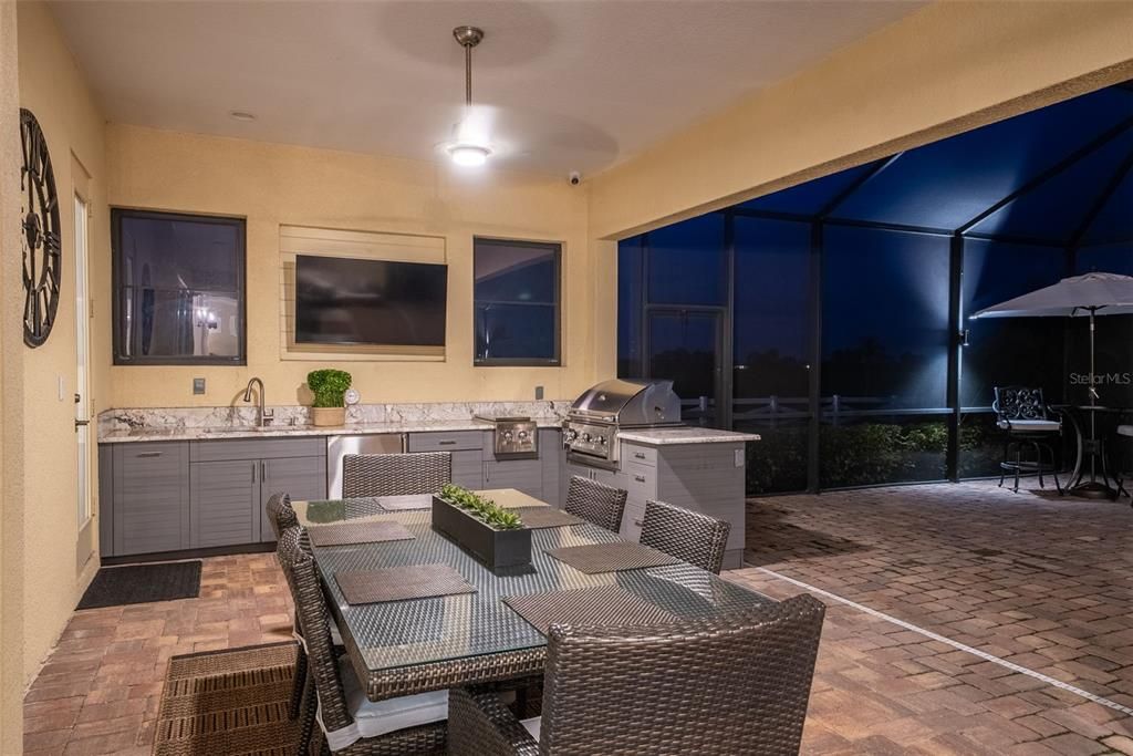 For Sale: $1,399,000 (3 beds, 3 baths, 2627 Square Feet)