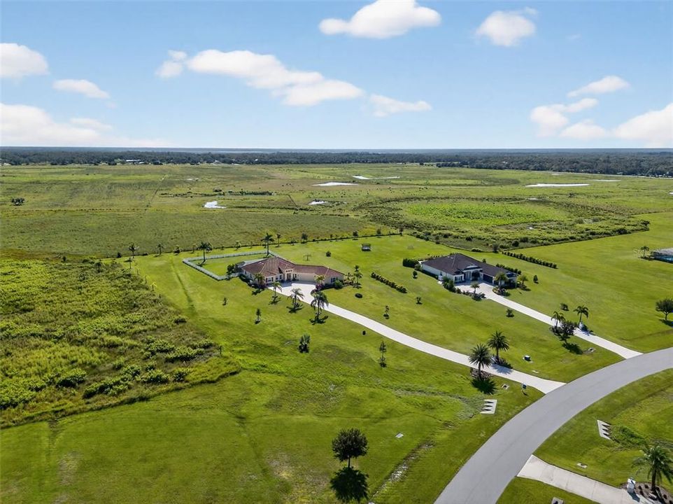 For Sale: $1,399,000 (3 beds, 3 baths, 2627 Square Feet)