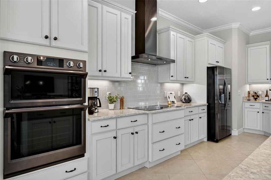 For Sale: $1,399,000 (3 beds, 3 baths, 2627 Square Feet)