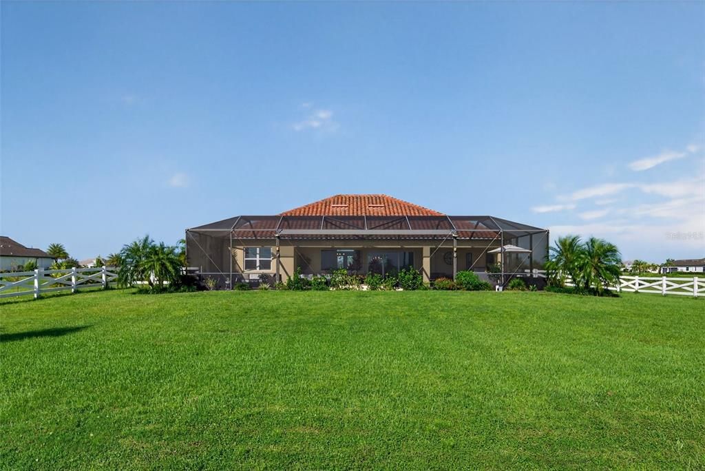 For Sale: $1,399,000 (3 beds, 3 baths, 2627 Square Feet)