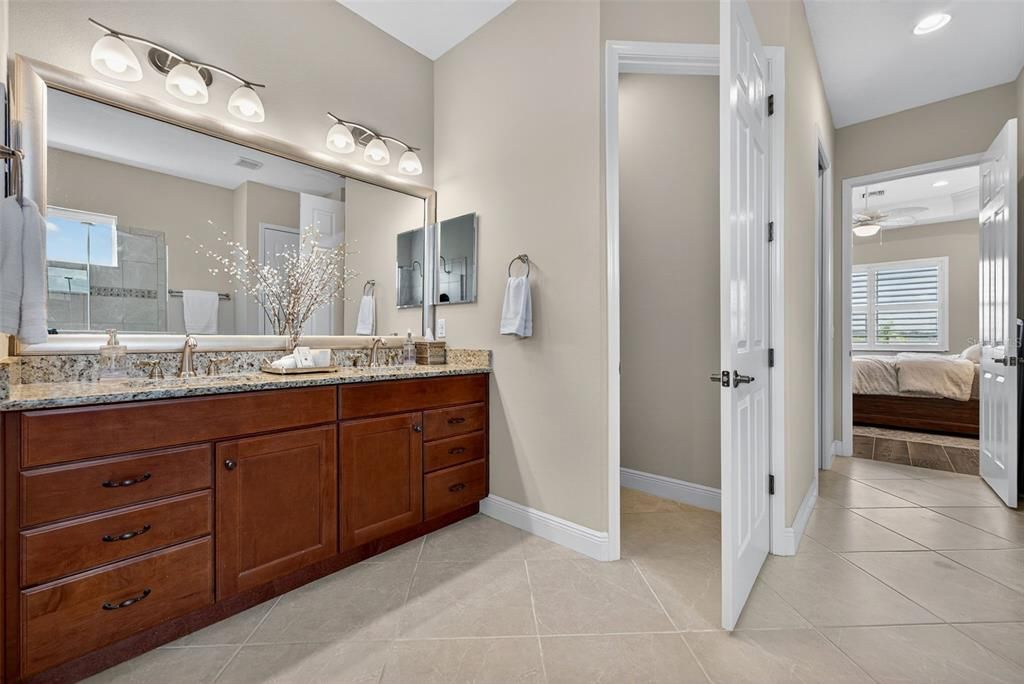 For Sale: $1,399,000 (3 beds, 3 baths, 2627 Square Feet)