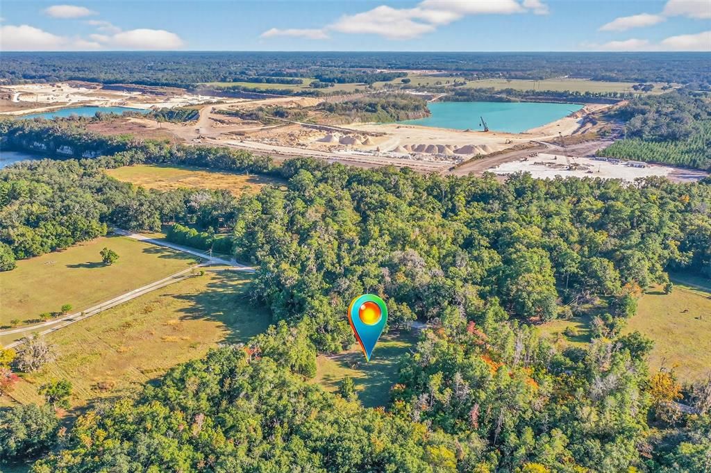 На продажу: $175,000 (1.59 acres)