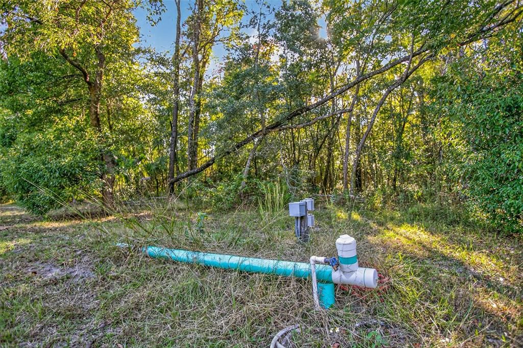 На продажу: $175,000 (1.59 acres)