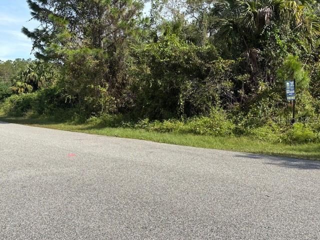 待售: $84,999 (0.23 acres)