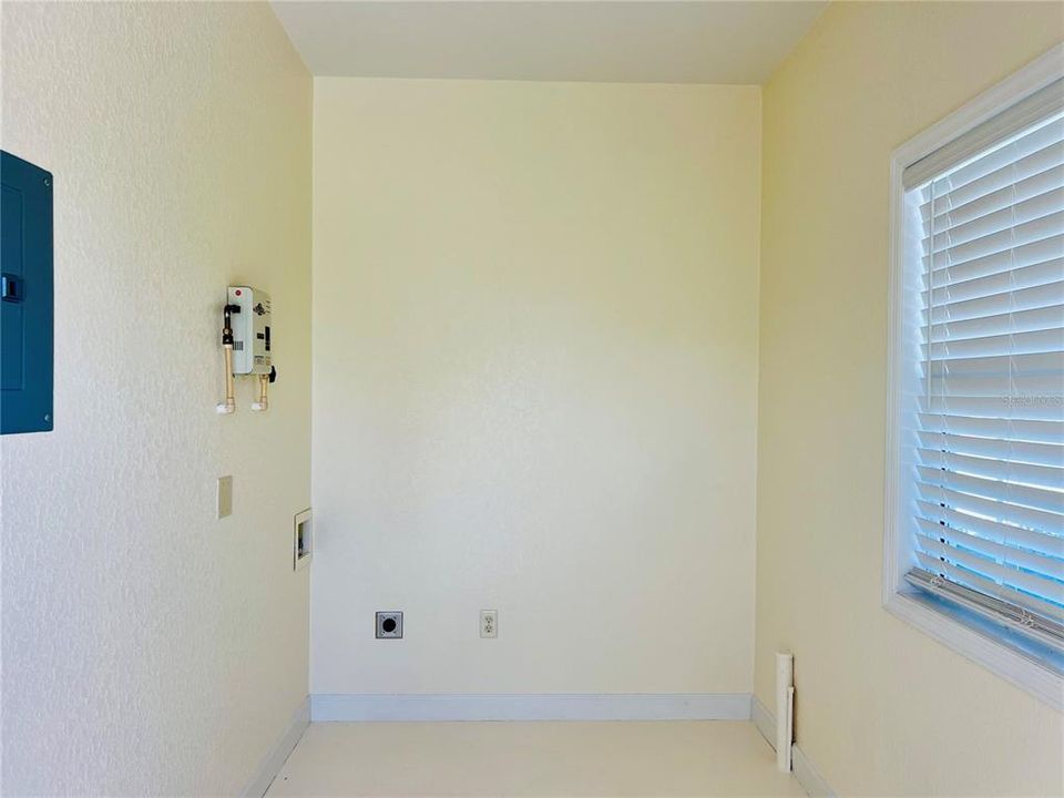 En Venta: $209,900 (0.12 acres)