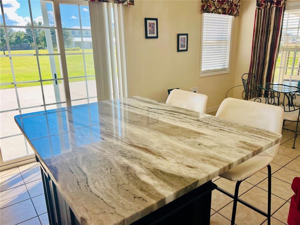 En Venta: $209,900 (0.12 acres)