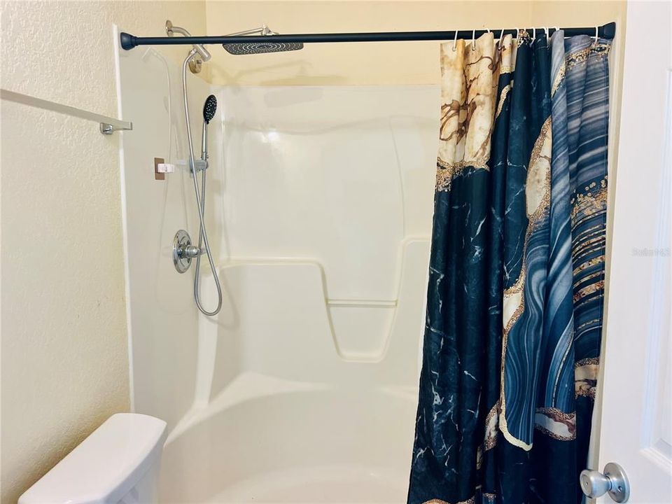 En Venta: $209,900 (0.12 acres)