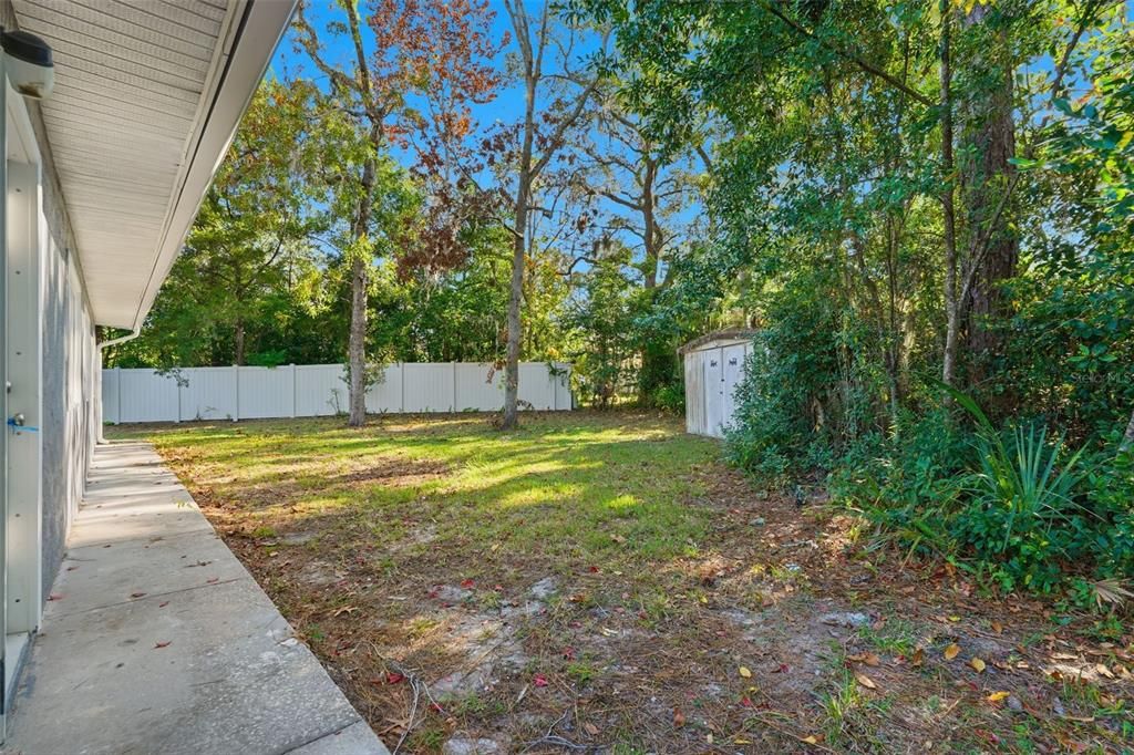 Active With Contract: $249,900 (3 beds, 2 baths, 1500 Square Feet)