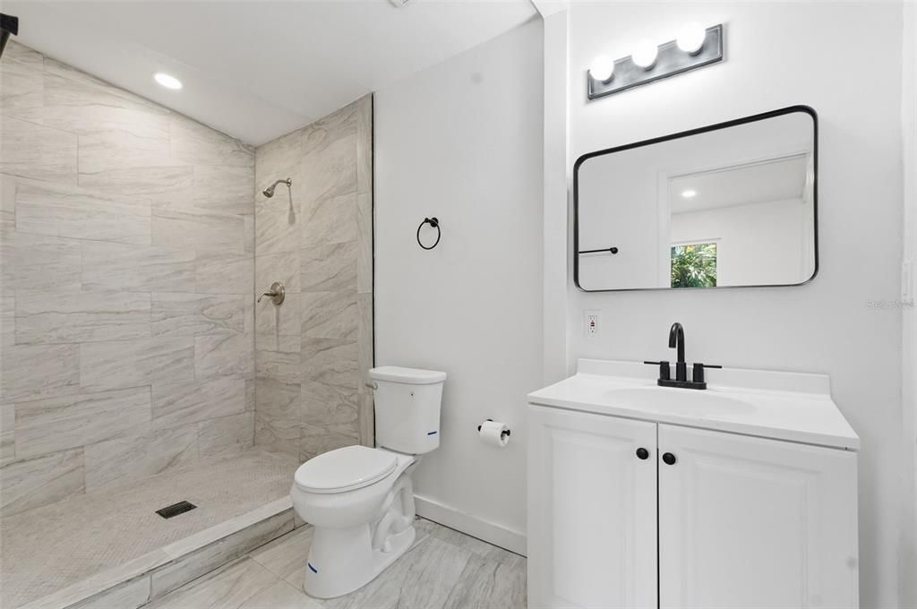 Active With Contract: $249,900 (3 beds, 2 baths, 1500 Square Feet)