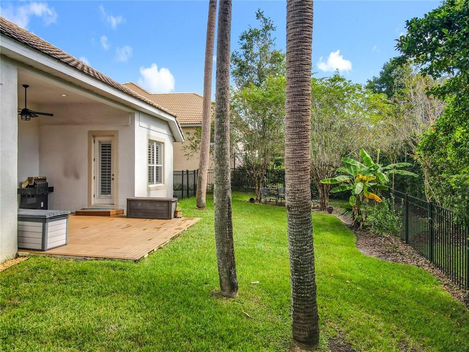 Под контрактом: $725,000 (3 спален, 3 ванн, 2308 Квадратных фут)