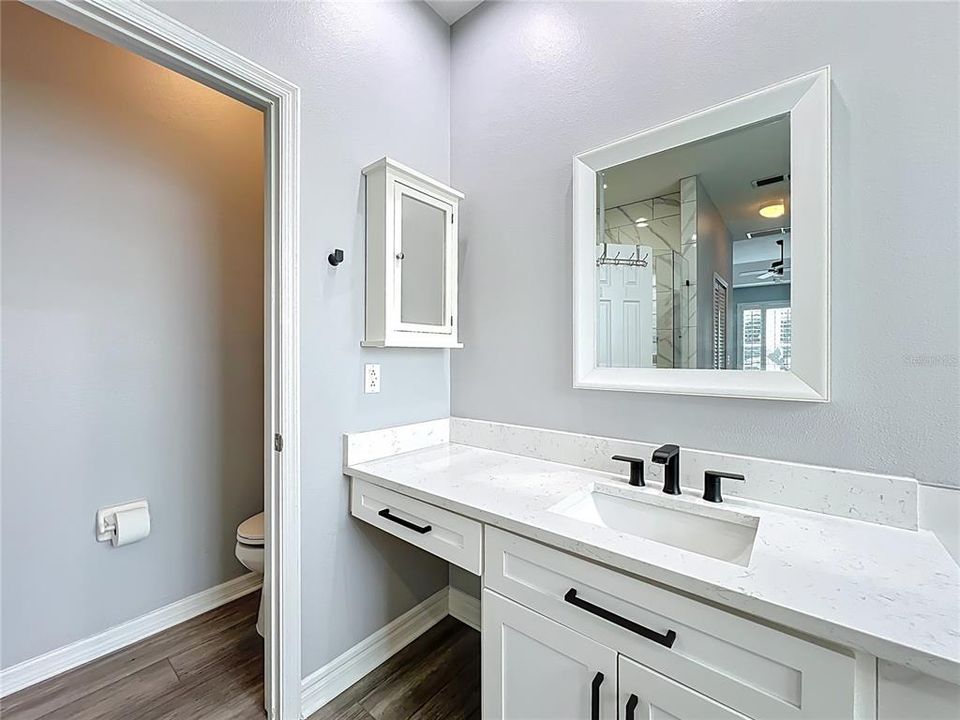 Под контрактом: $725,000 (3 спален, 3 ванн, 2308 Квадратных фут)