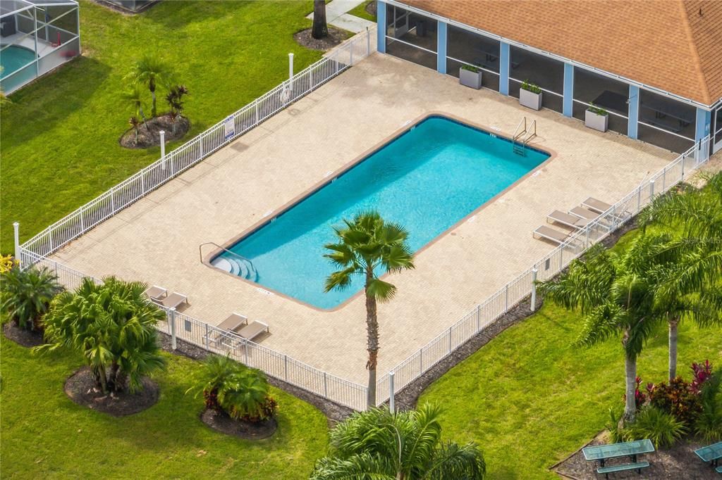 For Sale: $385,000 (4 beds, 2 baths, 1562 Square Feet)