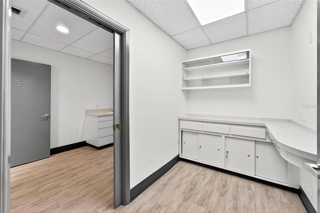 待售: $66,000 (0 贝兹, 0 浴室, 4065 平方英尺)