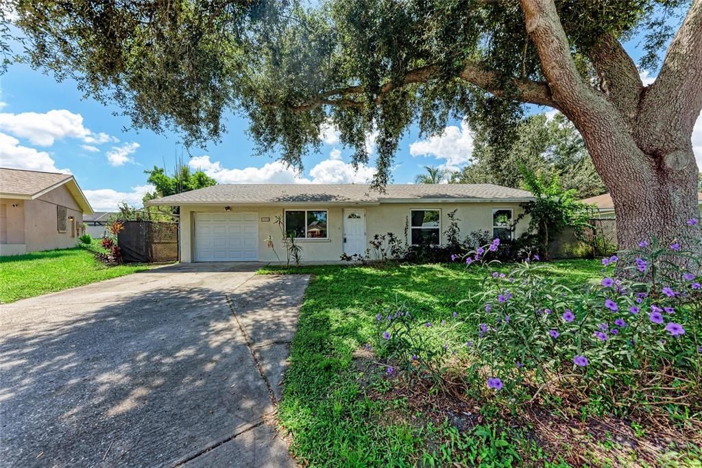 En Venta: $300,000 (3 camas, 1 baños, 1000 Pies cuadrados)