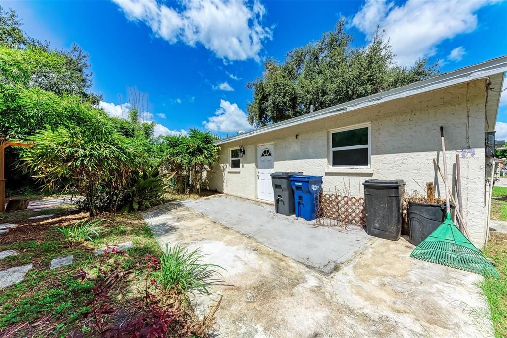 En Venta: $300,000 (3 camas, 1 baños, 1000 Pies cuadrados)