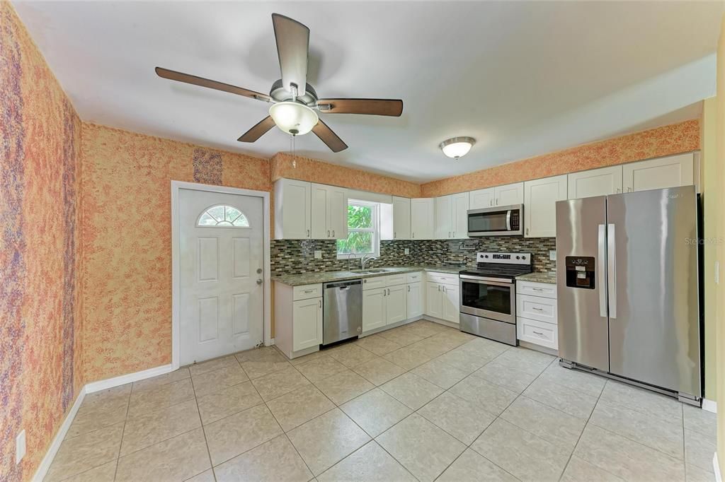 En Venta: $300,000 (3 camas, 1 baños, 1000 Pies cuadrados)