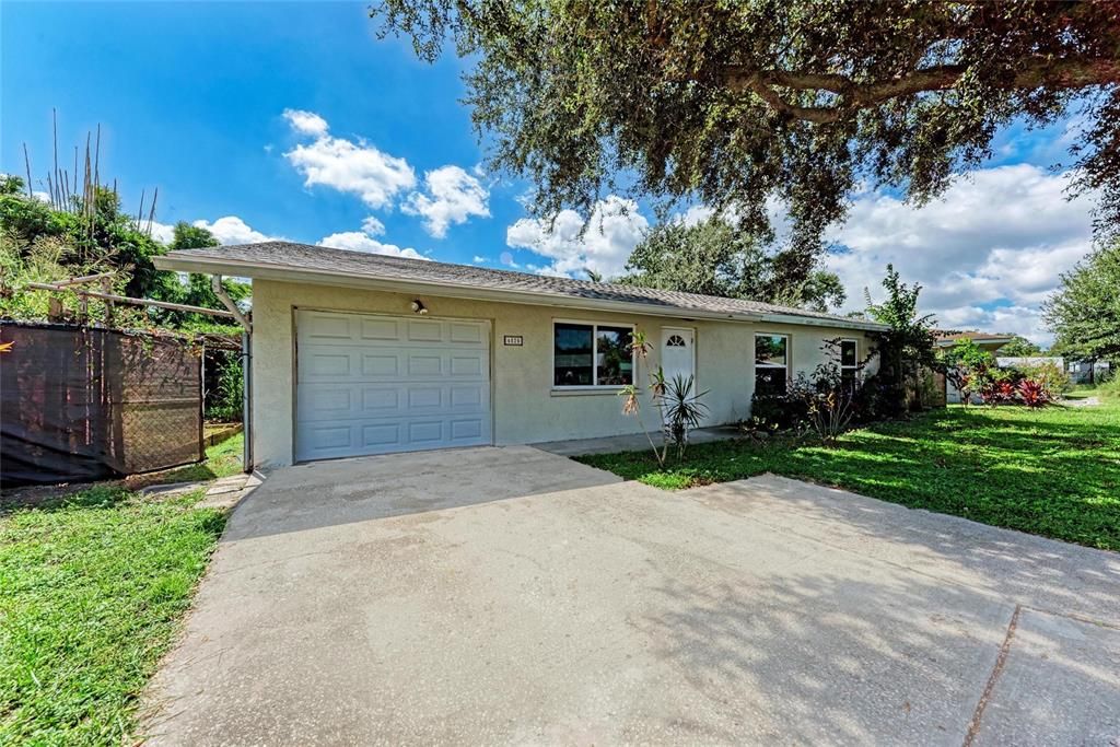 En Venta: $300,000 (3 camas, 1 baños, 1000 Pies cuadrados)