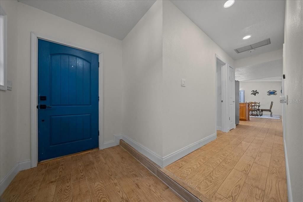 For Sale: $750,000 (3 beds, 2 baths, 1848 Square Feet)