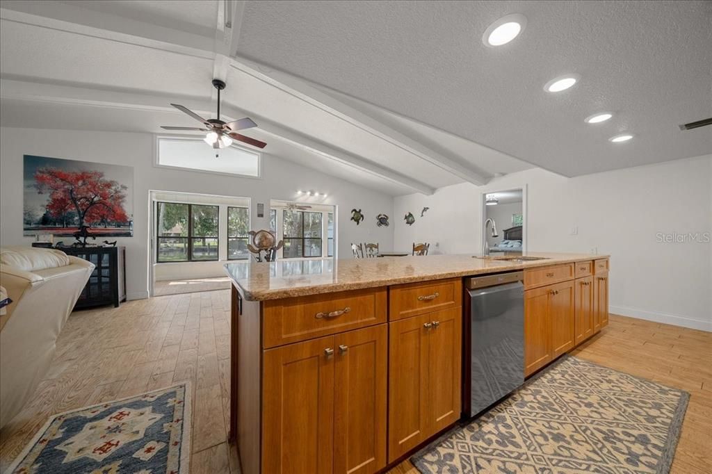 For Sale: $750,000 (3 beds, 2 baths, 1848 Square Feet)