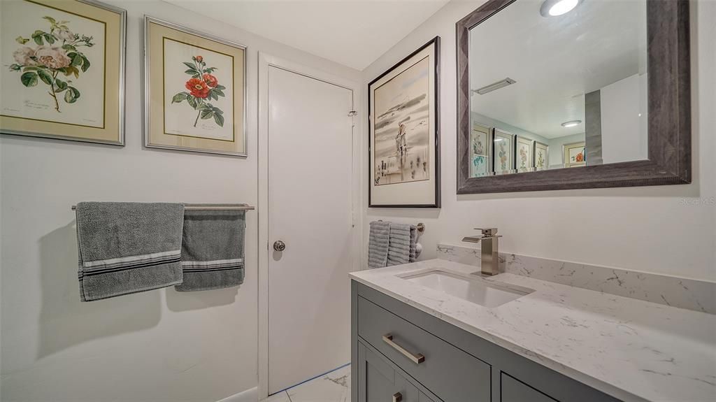 For Rent: $5,500 (2 beds, 2 baths, 1581 Square Feet)