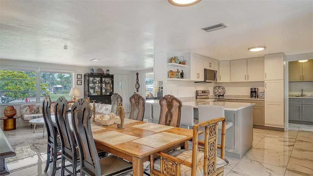 For Rent: $5,500 (2 beds, 2 baths, 1581 Square Feet)