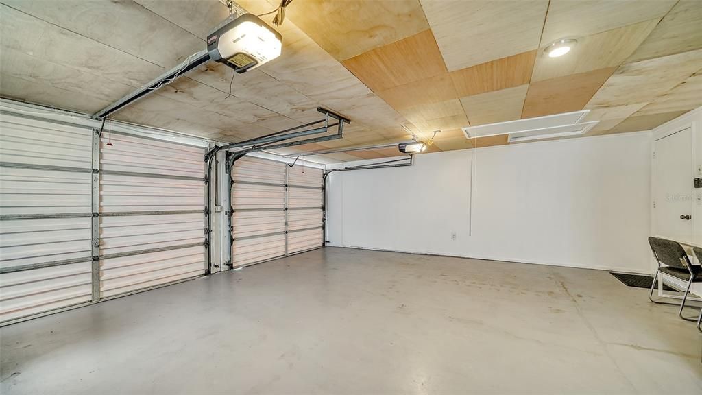 For Rent: $5,500 (2 beds, 2 baths, 1581 Square Feet)