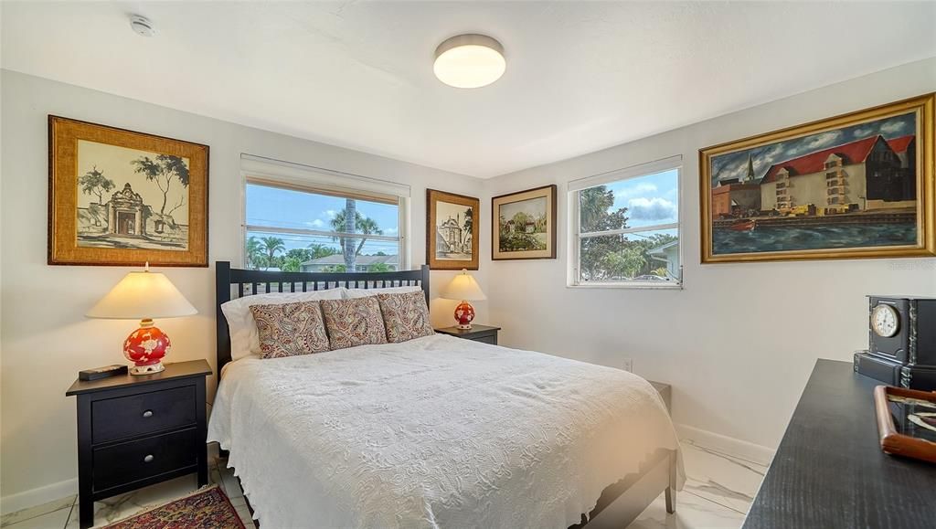 For Rent: $5,500 (2 beds, 2 baths, 1581 Square Feet)