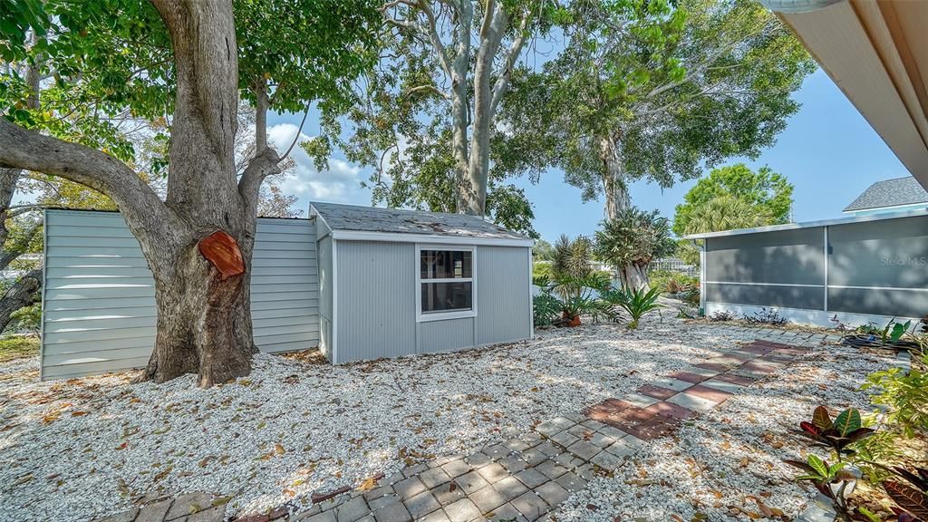 For Rent: $5,500 (2 beds, 2 baths, 1581 Square Feet)