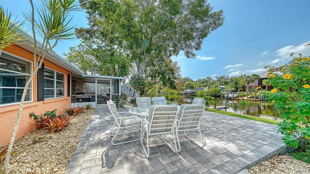 For Rent: $5,500 (2 beds, 2 baths, 1581 Square Feet)