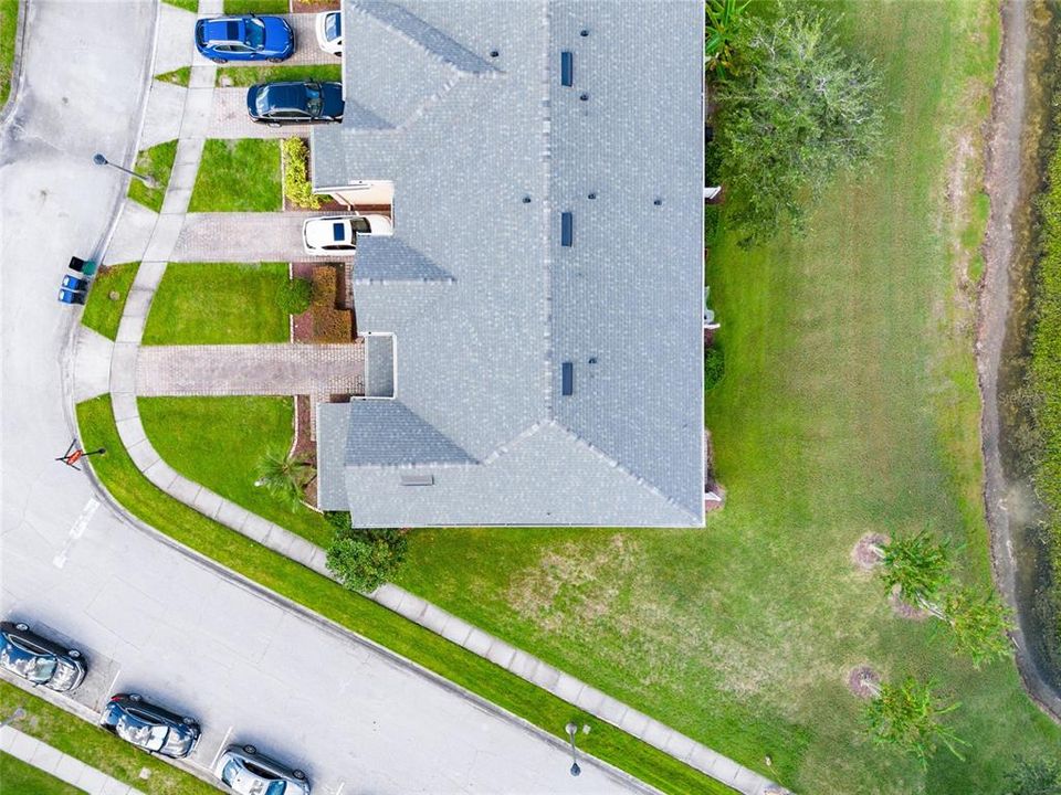 На продажу: $400,000 (5 спален, 2 ванн, 1730 Квадратных фут)