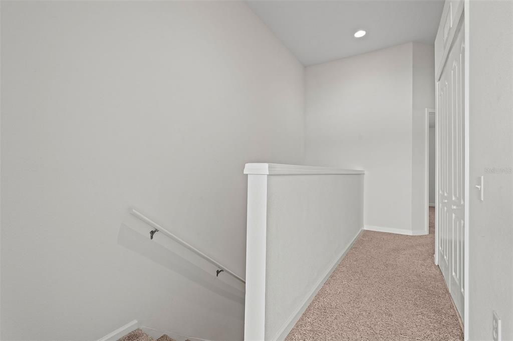 For Sale: $249,950 (3 beds, 2 baths, 1644 Square Feet)