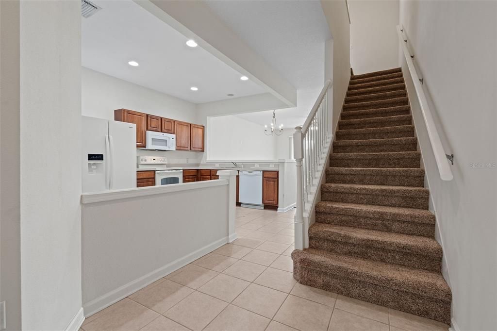 For Sale: $249,950 (3 beds, 2 baths, 1644 Square Feet)