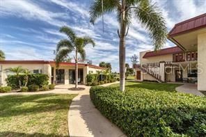 For Rent: $2,700 (1 beds, 1 baths, 780 Square Feet)