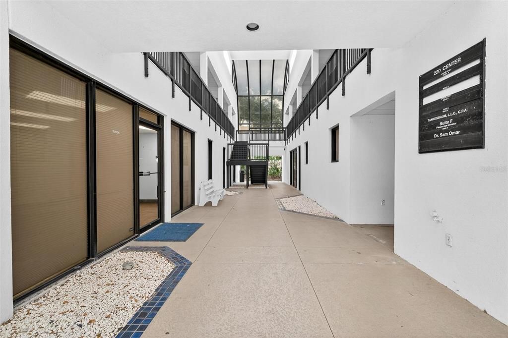 待售: $54,000 (0 贝兹, 0 浴室, 3448 平方英尺)