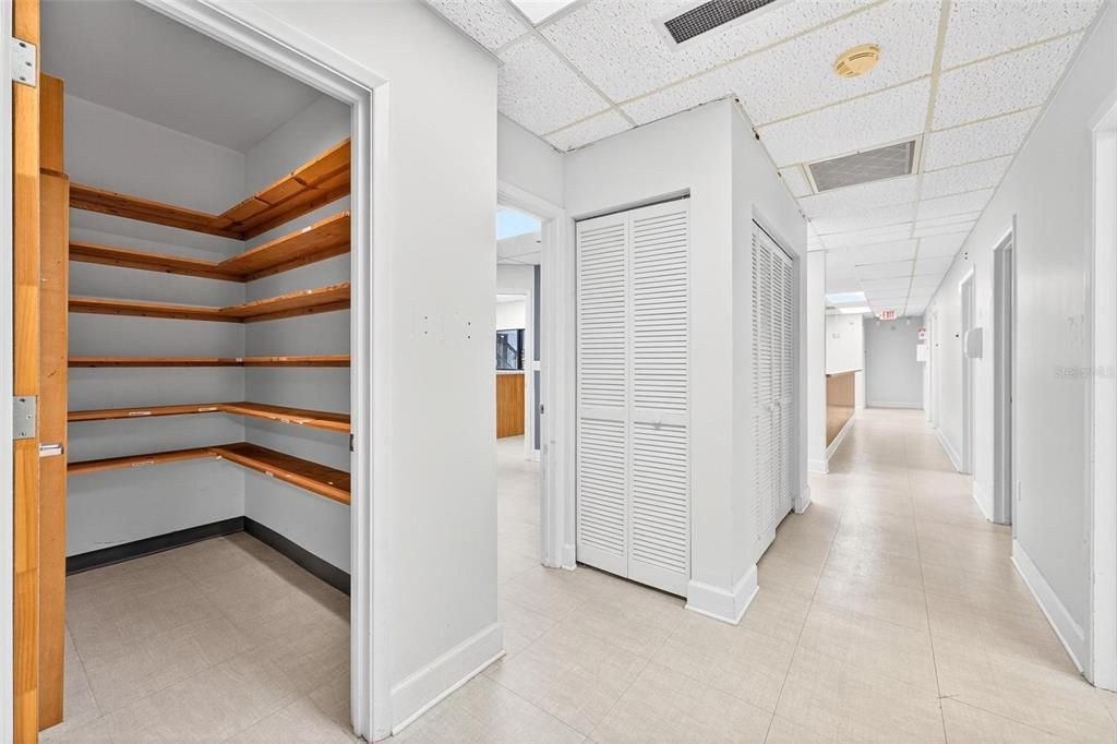 待售: $54,000 (0 贝兹, 0 浴室, 3448 平方英尺)