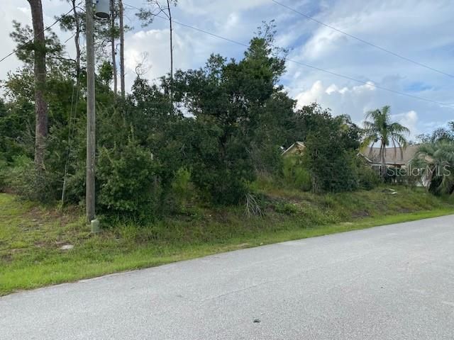 Active With Contract: $87,483 (0.23 acres)