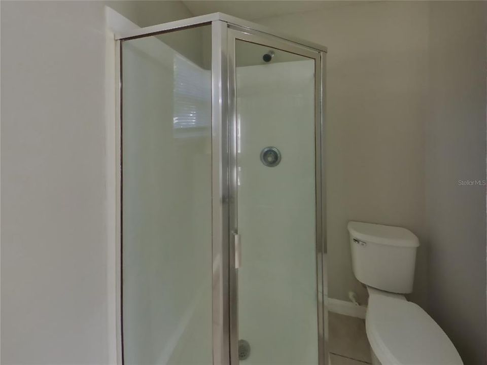 Active With Contract: $1,669 (3 beds, 2 baths, 1460 Square Feet)