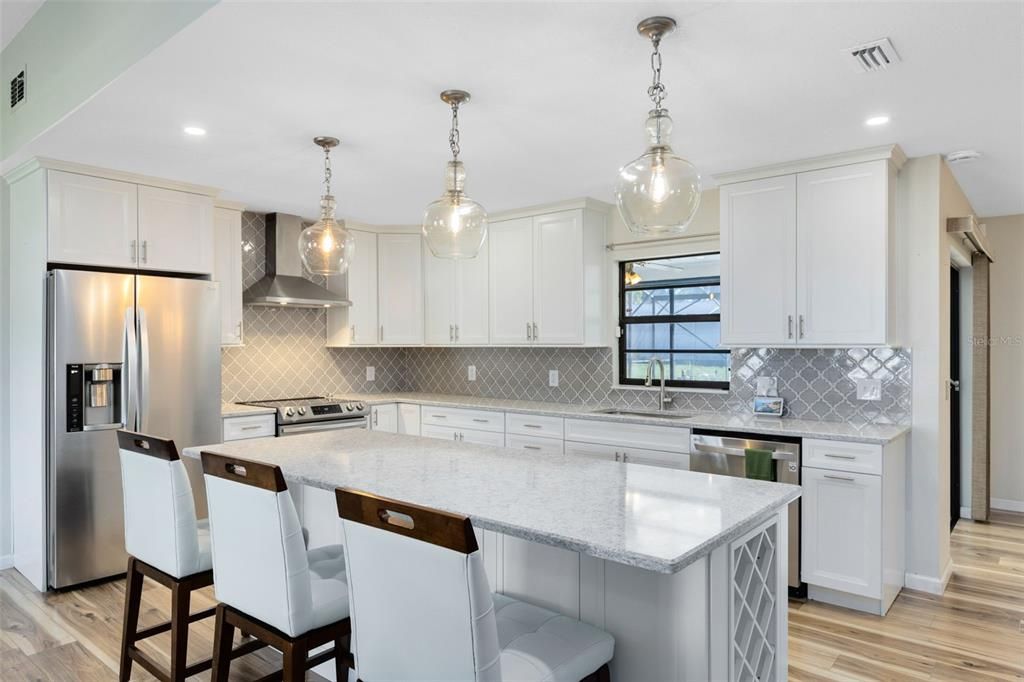 Activo con contrato: $479,900 (3 camas, 2 baños, 2031 Pies cuadrados)