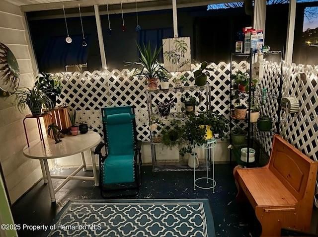 Под контрактом: $164,900 (2 спален, 2 ванн, 1152 Квадратных фут)