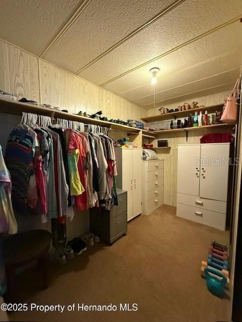 Под контрактом: $164,900 (2 спален, 2 ванн, 1152 Квадратных фут)