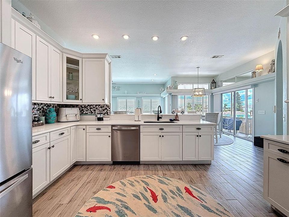 For Sale: $1,200,000 (3 beds, 3 baths, 2527 Square Feet)