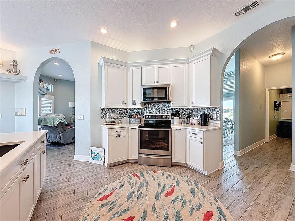 For Sale: $1,200,000 (3 beds, 3 baths, 2527 Square Feet)