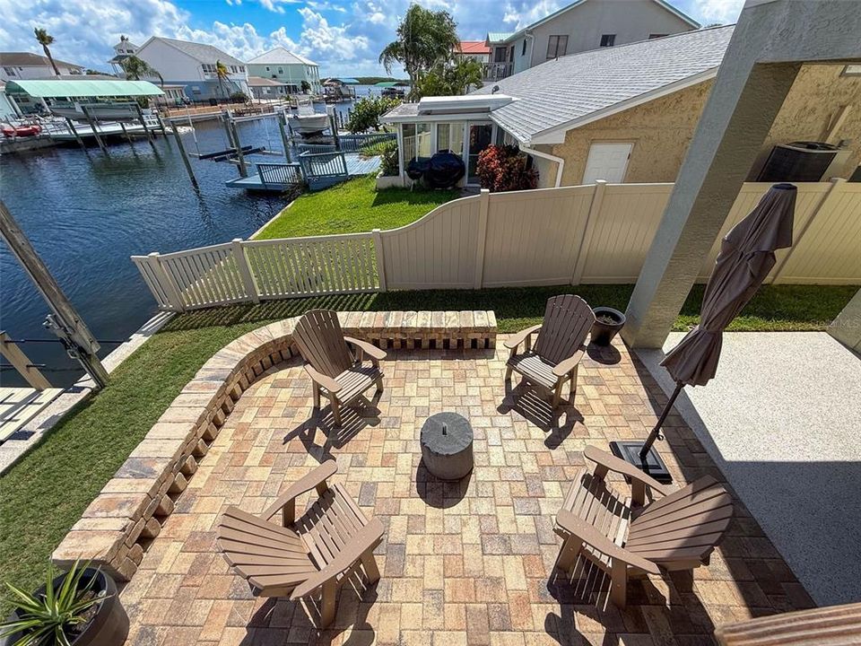 For Sale: $1,200,000 (3 beds, 3 baths, 2527 Square Feet)